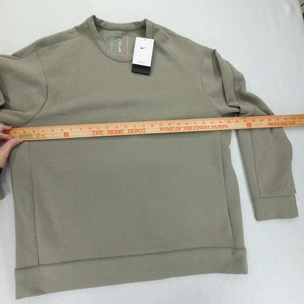 Nike Crewneck Sweatshirt Mens L Light Army/Green 24.7 ImpossiblySoft Dri-Fit NWT